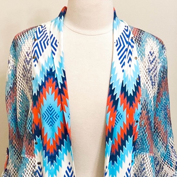 Multiples Blue White Red Aztec 3/4 Button Sleeves Western Perforated Cardigan PM - Picture 2 of 13